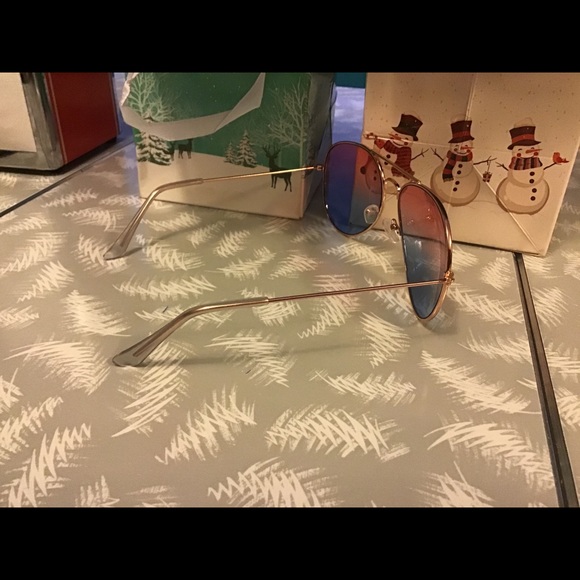 👑 Rocket Popsicle Aviator Glasses - Picture 4 of 6